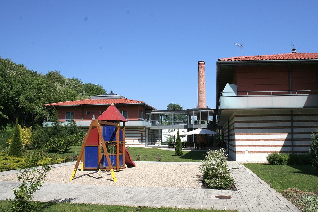 Hotel Kelep Tokaj Exterior foto